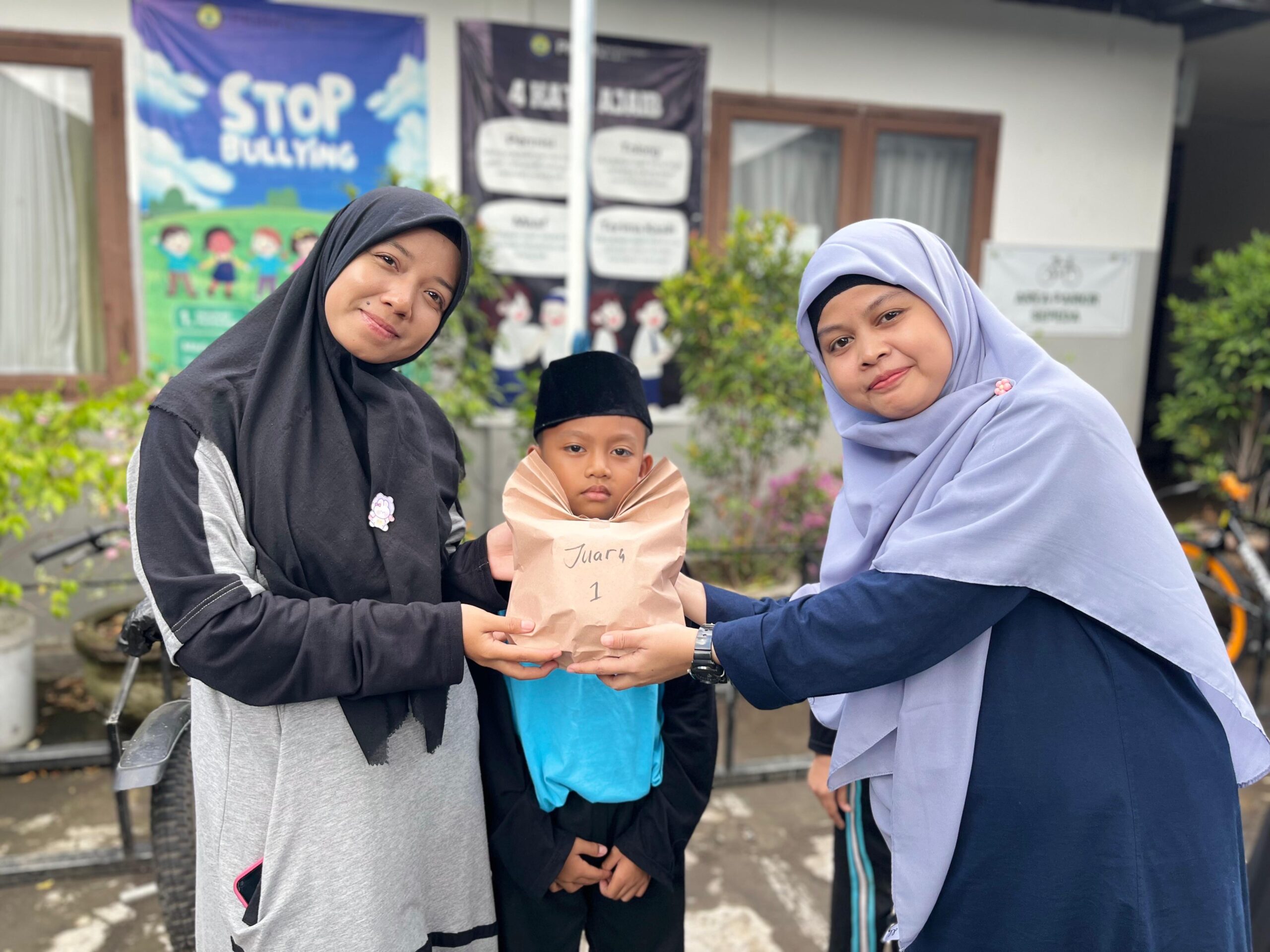 2ef72527-0231-473f-ac4b-376e8951a70c