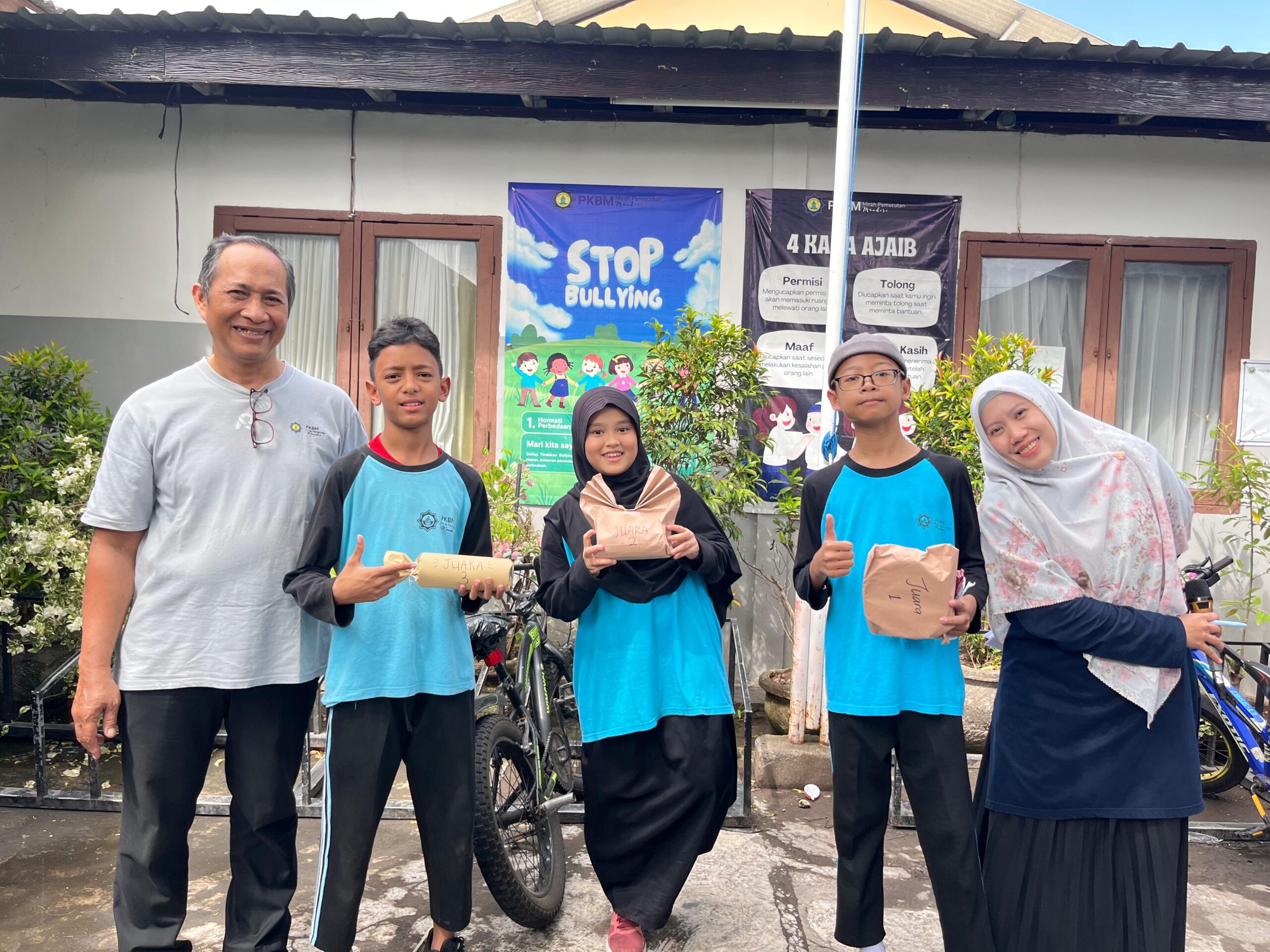 dfac35f8-41e2-4fbd-9df9-4af2642a9ad1