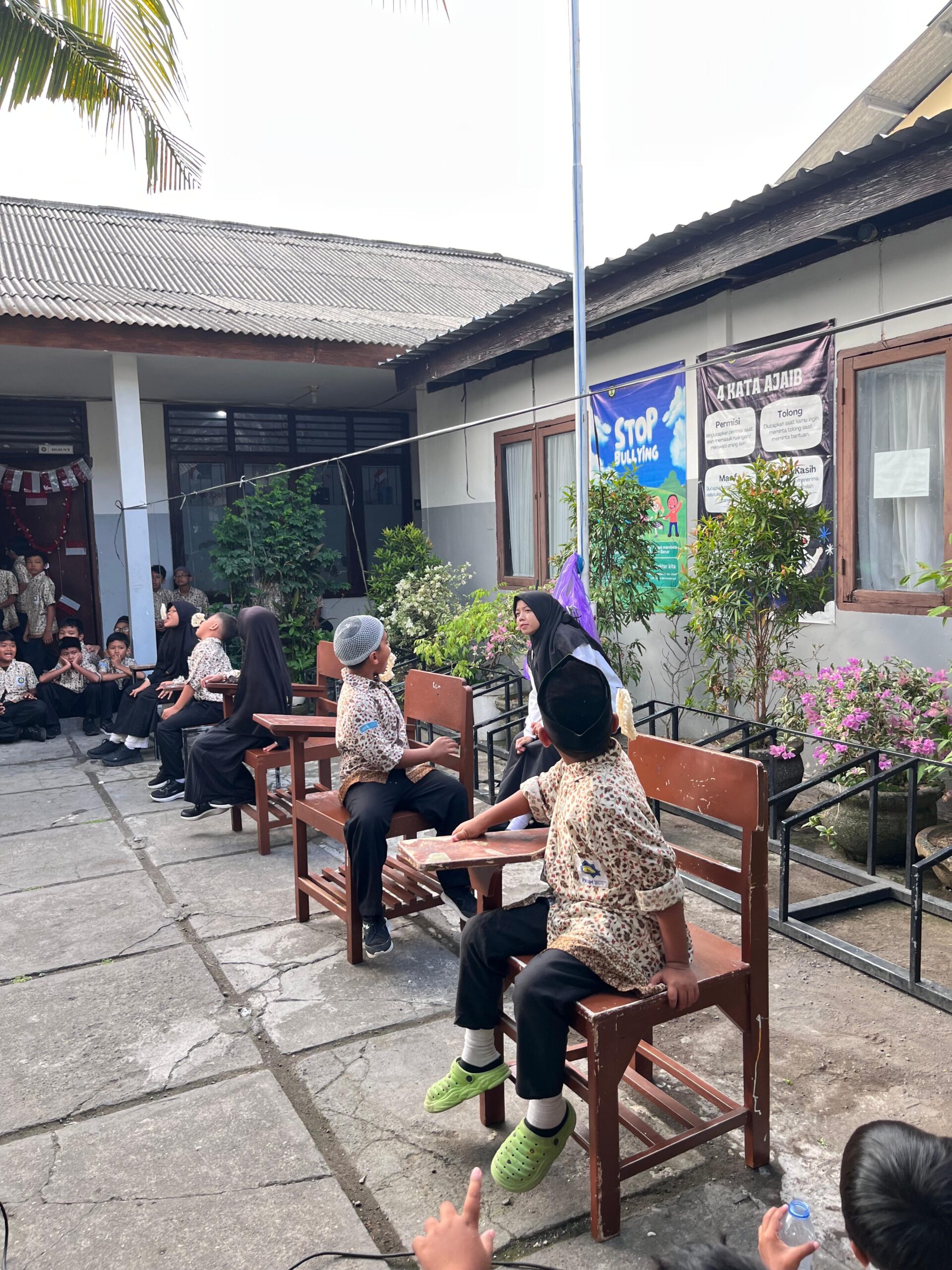 e28f9ec9-7b04-4629-9a46-04cd532758df